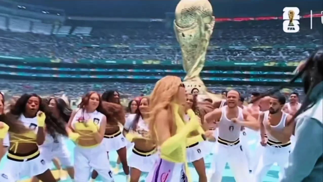 Así fue la presentación de @shakira en la apertura del Mundial 2026 cantando por primera vez en  (1)