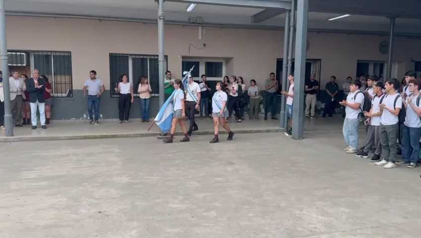 WhatsApp Video 2026-04-01 at 21.42.41