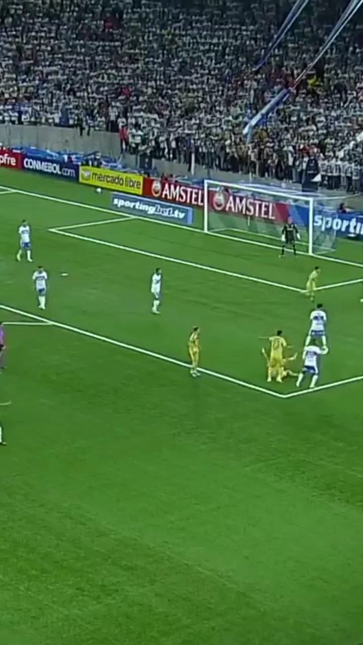 El GOLAZO de PAREDES para el 1-0 de Boca en Chile📹 El video de @espnargentina #LaMitadMas1