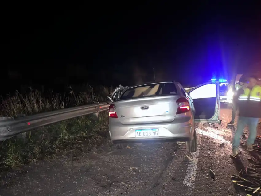 850x638_tragedia-leales-choco-auto-contra-rastra-canera-murieron-cuatro-personas-1141974-110043