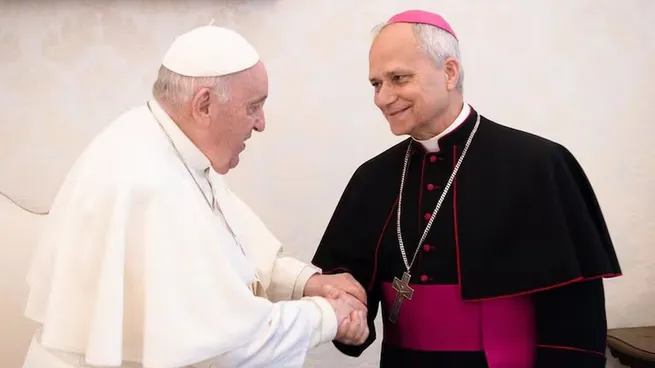 papa-francisco-y-leon-iv-nuevo-papajpg