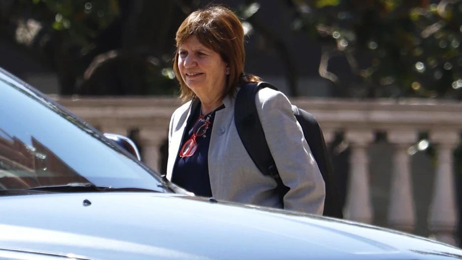 698b73ead4aa7_940_529!