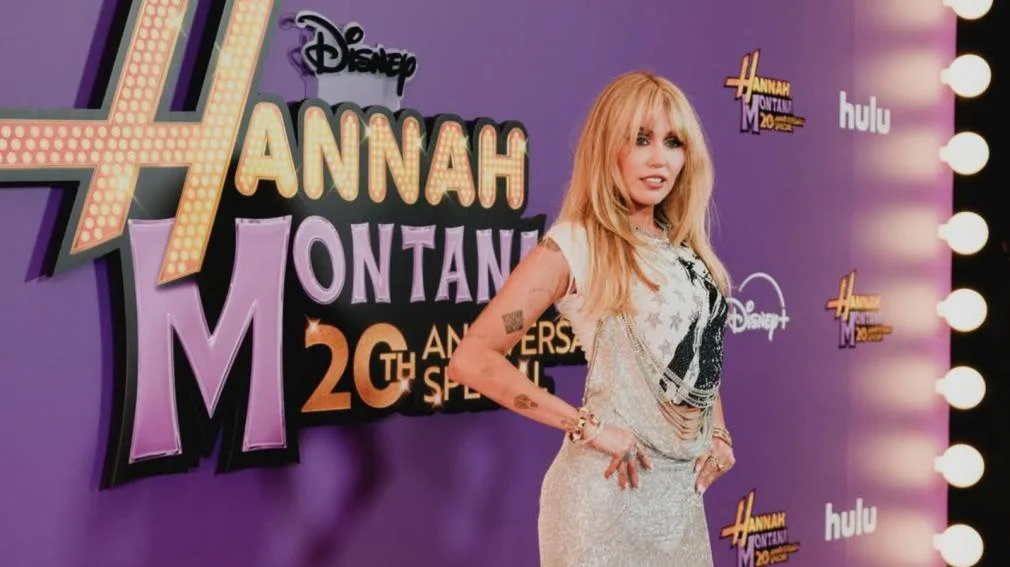 1010x567_miley-cyrus-546887-101237