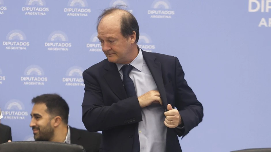 68f141b62adbc_940_529!