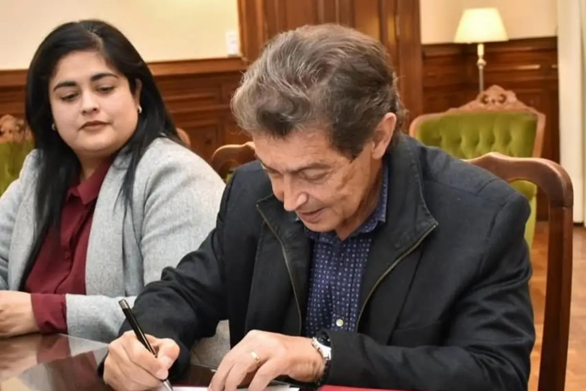 1200x800_ex-funcionario-alfredo-freddy-quinteros-fue-removido-dau-luego-decada-cargo-foto-facebook-1128774-122619